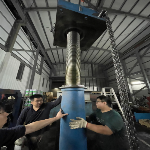 蝸桿蝸輪齒輪箱