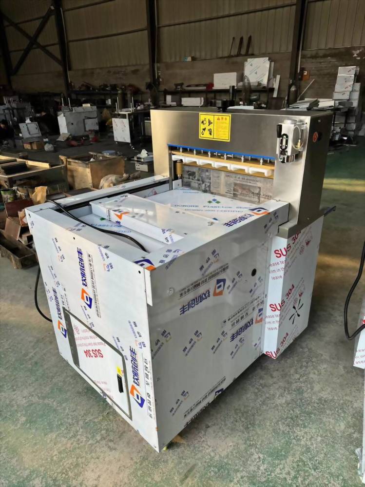 輸送式冷凍肉片機4捲式