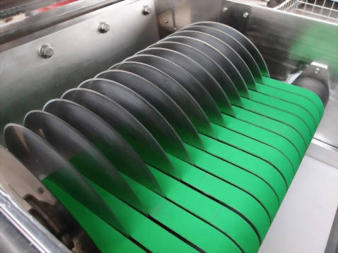 大型輸送式切菜機