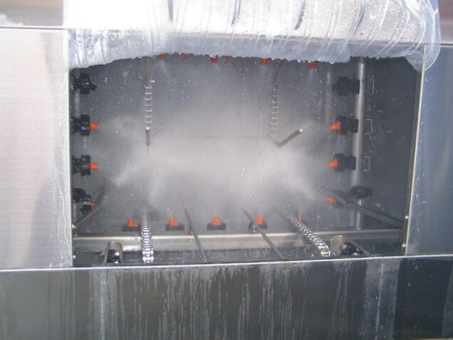 強力噴射水柱，清洗效率高，水資源可以重複利用，節省費用。