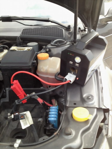 2014.06.24 	汽車啟動電流有多大? - 新增 汽車啟動電瓶電量不足之處理方式 (6/24續編)