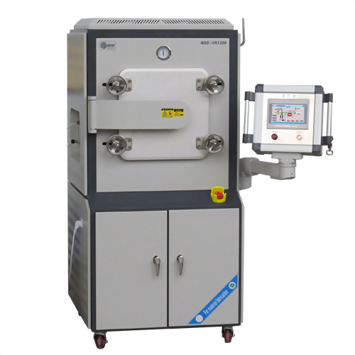 Vacuum box furnace (large controlled atmosphere type)
