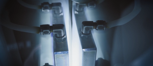 電漿活化PEEK槽襯 ( 工業用卷對卷電漿處理 )