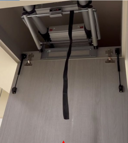 TF08-300德國下掀油壓撐桿