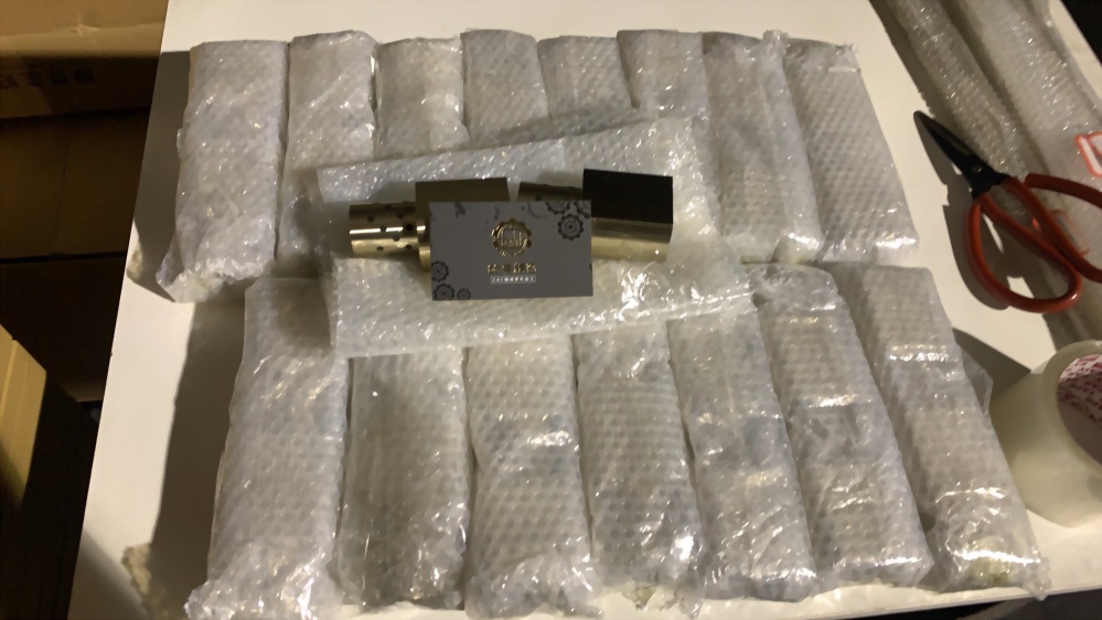 訂製自潤軸承-異形件、客製化自潤軸承-異形件 - 鈊象