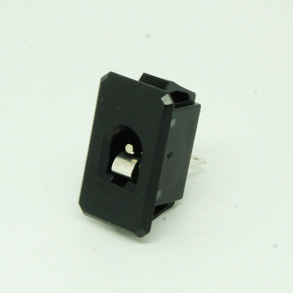 DC-006A  Φ 2.0