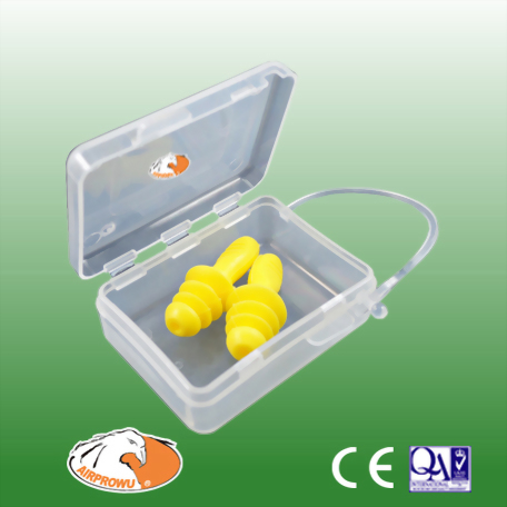 Four flange ear plugs with case