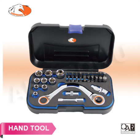 33PCS Bit & Socket W/Half Moon Ratchet Handle Set