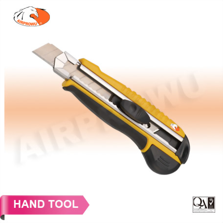 18mm Snap-Off Knife w/4pcs Sk-2 0.5mm Blades