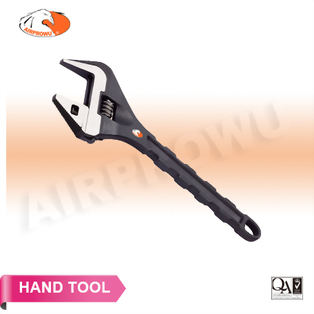 2 In 1 Adjustable Wrench And Pipe Wrench