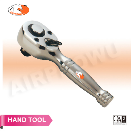 QUICK RELEASE REVERSIBLE STUBBY RATCHET HANDLE