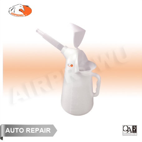 Oil Fluid Flask w/ Protective Cover & Telescopic Nozzle