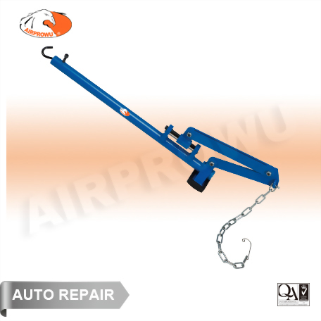 Lever For Removing Wishbone Heads And Shock Absorbers From Pillar