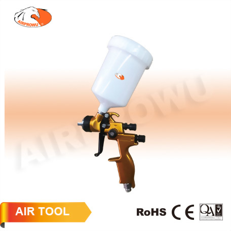 Spray Gun w/600cc POM Cup