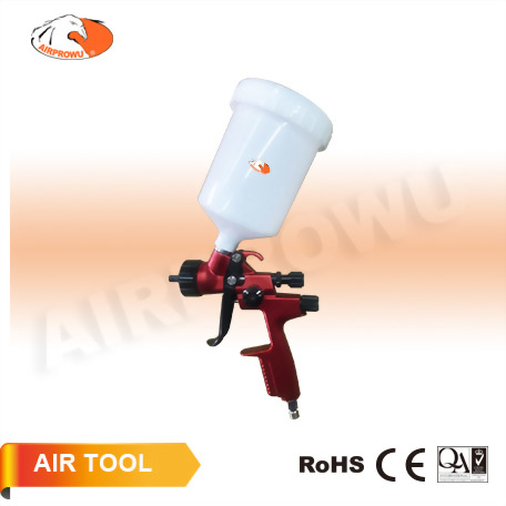Spray Gun w/600cc POM Cup