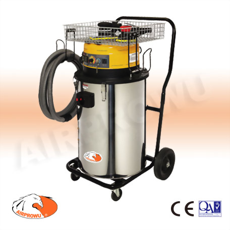 VACCUM CLEANER