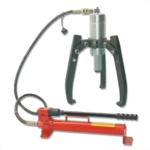 SEPARATE HYDRAULIC PULLERS