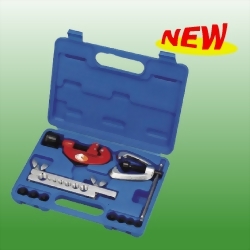 Tube Cutter And Double Flaring Tool Kit