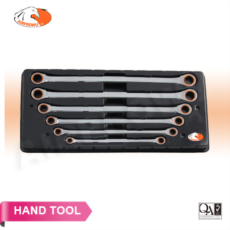 Extra Long Double Box Spline Ratchet Wrench