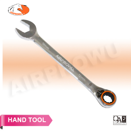 100T Reversible Ratchet Wrench