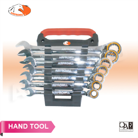 100T Reversible Ratchet Wrench Set (7 PCS) 100T Reversible Ratchet Wrench Set (7 PCS)