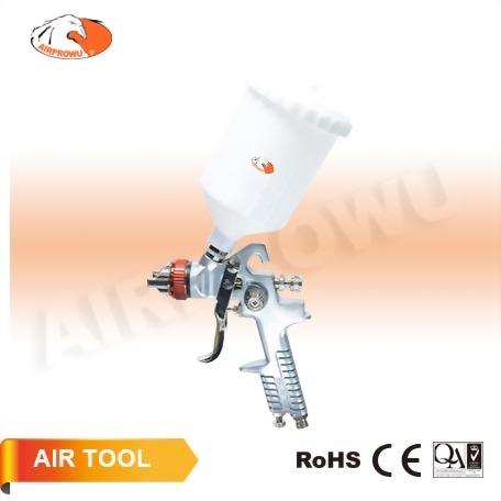 Deluxe Gravity Feed Spray Gun w/0.6L Nylon Cup Deluxe Gravity Feed Spray Gun w/0.6L Nylon Cup