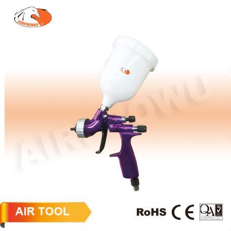 Spray Gun w/500cc POM Cup Spray Gun w/500cc POM Cup
