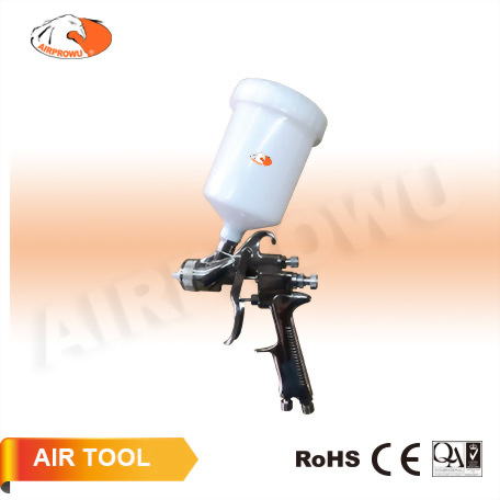 Spray Gun w/600cc POM Cup Spray Gun w/600cc POM Cup