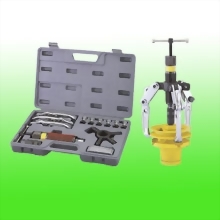 SIX WAYS MULTI PURPOSE HYDRAULIC GEAR PULLER SIX WAYS MULTI PURPOSE HYDRAULIC GEAR PULLER