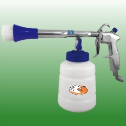 Ball Booster w/Brush