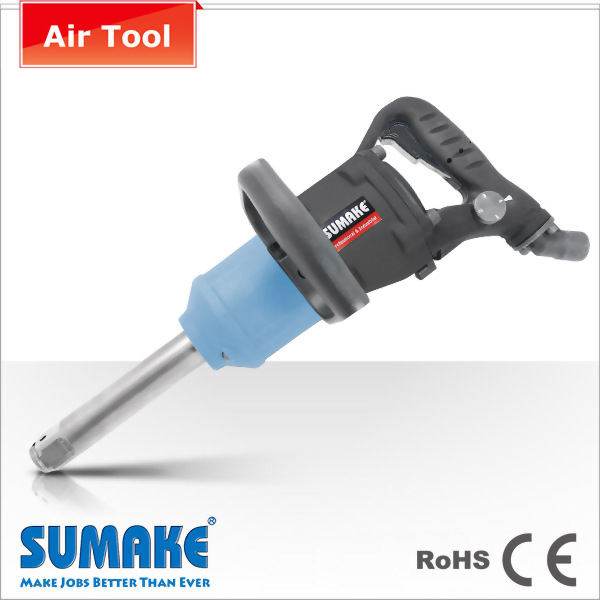 Triple Hammer Air Impact Wrench w/6
