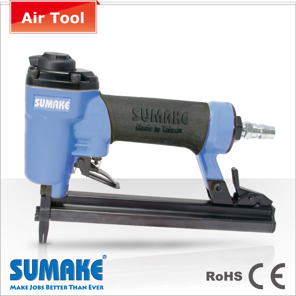 CALE NAILER