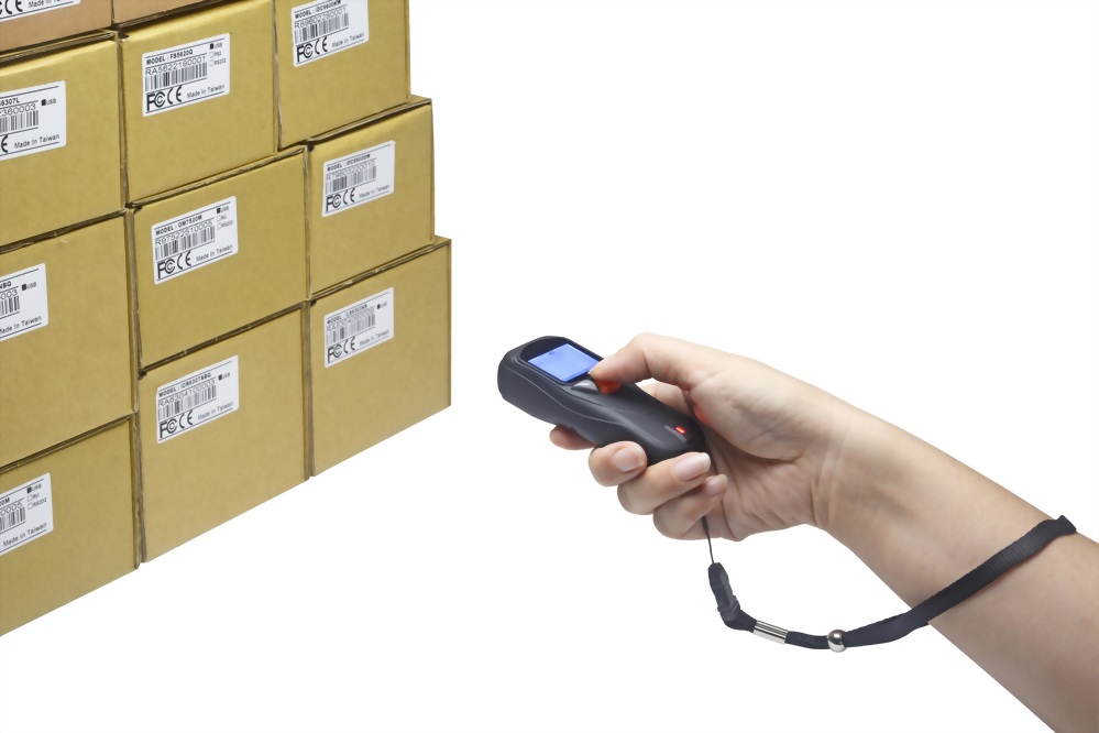 Bluetooth pocket scanner can do the inventory management in the warehouse.