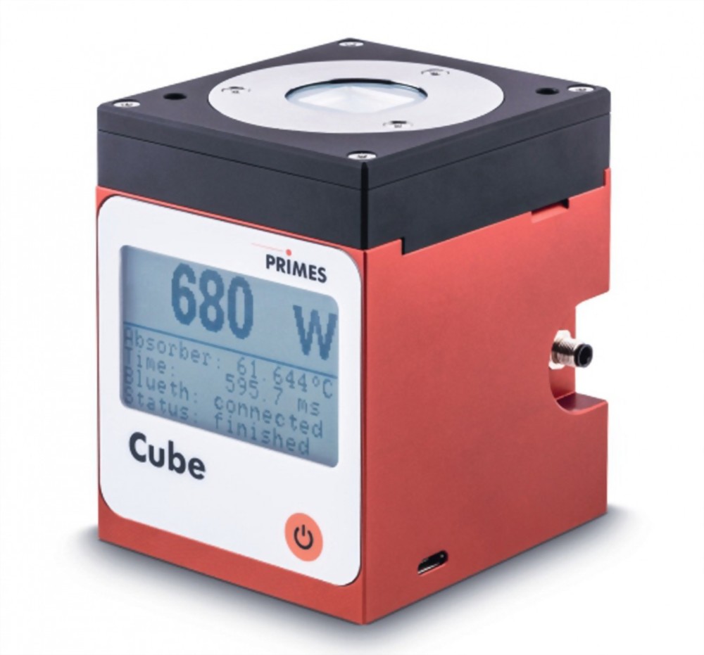 CUBE M