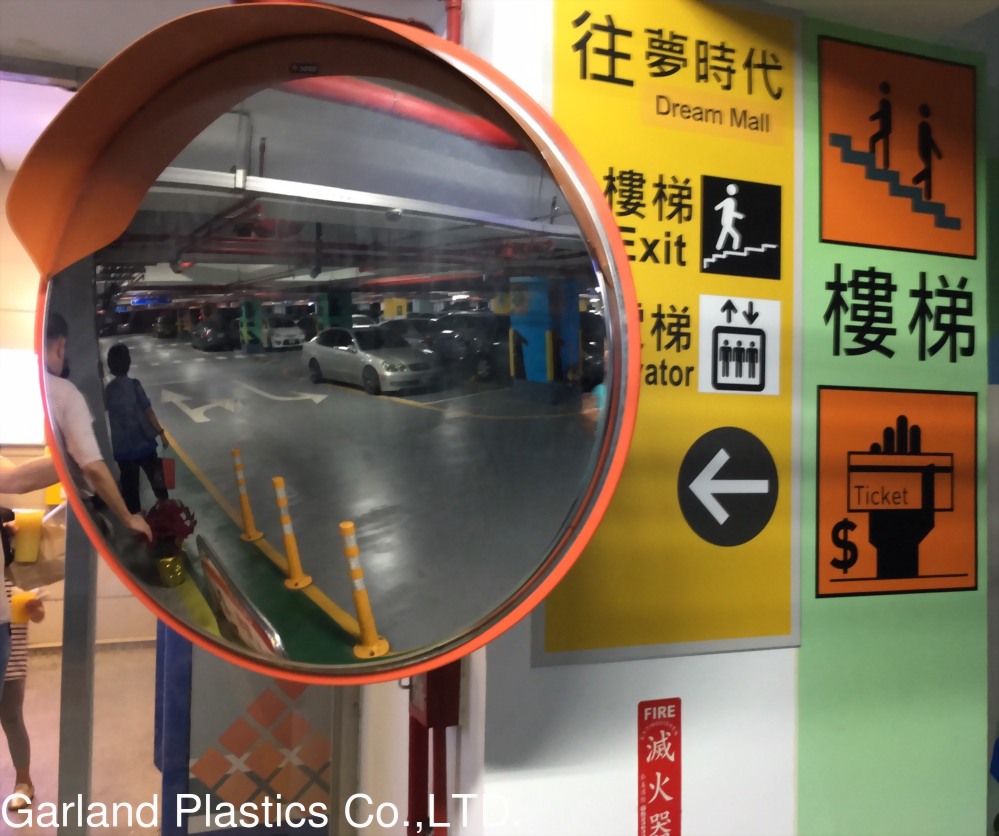 Convex Mirror for Parking Lot