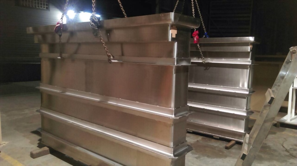 白鐵藥劑儲放桶槽