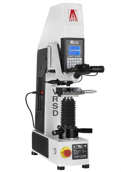 Universal Testing Machine