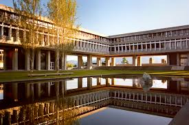 西門菲莎大學Simon Fraser University