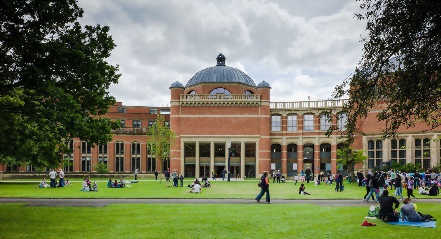 伯明翰大學 University of Birmingham