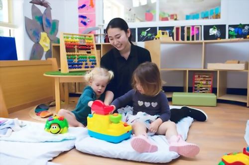 幼兒教育和照護課程( Early Childhood Education and Care)