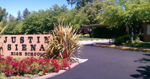 Justin Siena High School 賈斯汀-錫耶納高中