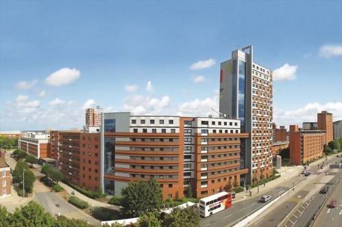 阿斯頓大學 Aston University