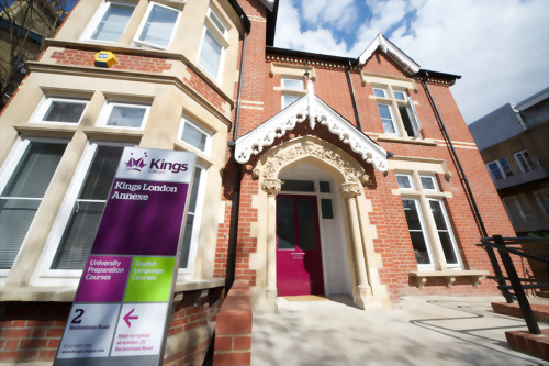 國王教育學院 Kings Educations