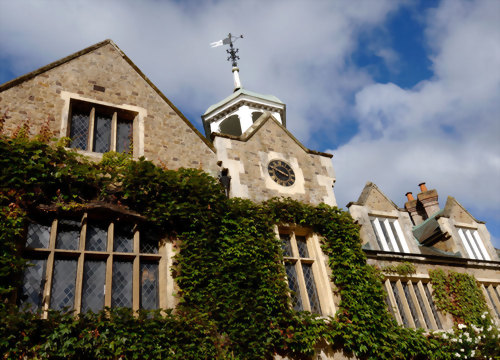 法律大學 The University of Law