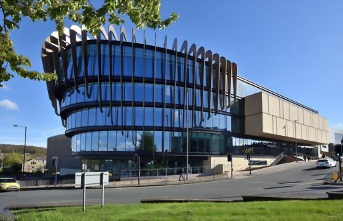 哈德斯菲爾德大學 University of Huddersfield