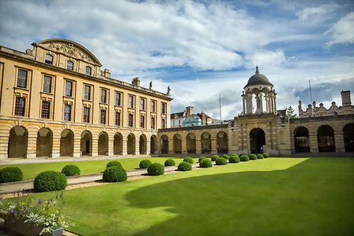 2020暑期遊學團-英國牛津青少年暑期課程+法比荷德28天(7/5~8/1)