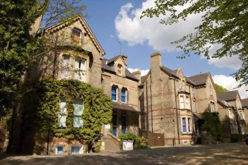 2020暑期遊學團-英國劍橋青少年英語課程+法比荷德28天