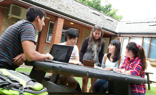 Embassy English-Cambridge 大使英語學院-劍橋分校