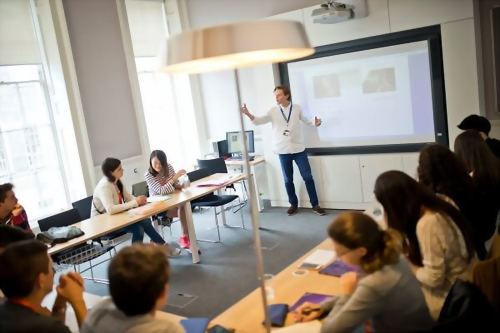 Stafford House International-London 斯塔福德之家國際學院-倫敦校區