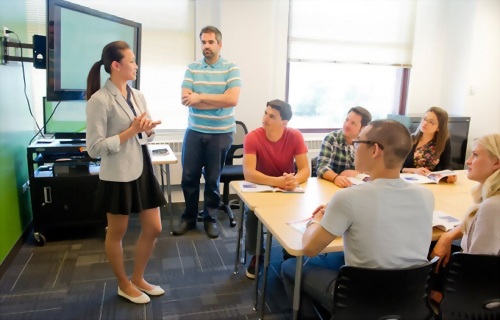 Stafford House International-Chicago 斯塔福德之家國際學院-芝加哥校區